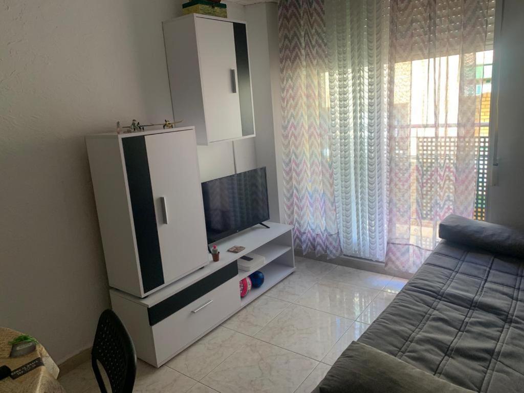 Oasis Apartment: Beachside Comfort in Oropesa del Mar Exterior photo